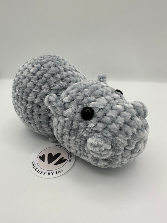Small Crochet Velvet Hippo Amigurumi